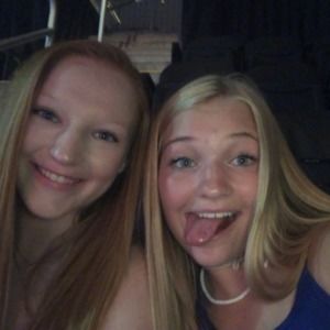 Meet your Posher, Amelia